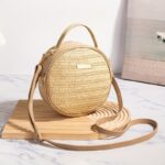 Wo 's Handbag 2025 New Pastoral Style Woven Bag Vintage Casual Straw Weaving Bag Summer Beach Vacation Handbag - Image 4