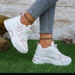 Heart-Shaped Thick Sole Mesh Daddy Shoes Women'S Thick Sole Breathable Height-Increasing Sports Casual Shoes - Image 4