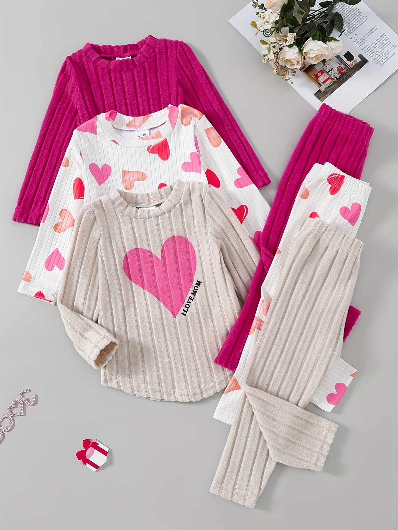 imageye___-_imgi_14_e7e41c60-d164-4cd2-9987-28f80a839db1 Autumn And Winter Female Love Cute Set, Sweet Printing And Pit Strip Fabric, a Must-Have Three-Piece Set for Outdoor Travel - Image 1