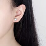 Pair of Women'S Elegant And Sexy Moonstone Earrings, Fashionable Easy Cute Style - Image 4