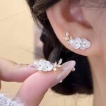 [NEW]A Pair of 2pcs, Camellia Earrings, High-Quality Jewelry, Upgraded Temperament Earrings, High-End Decorative Earrings,